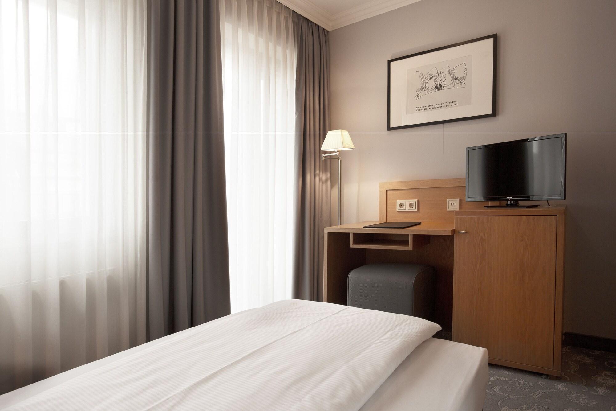Townhouse Hotel Frankfurt pe Main Exterior foto