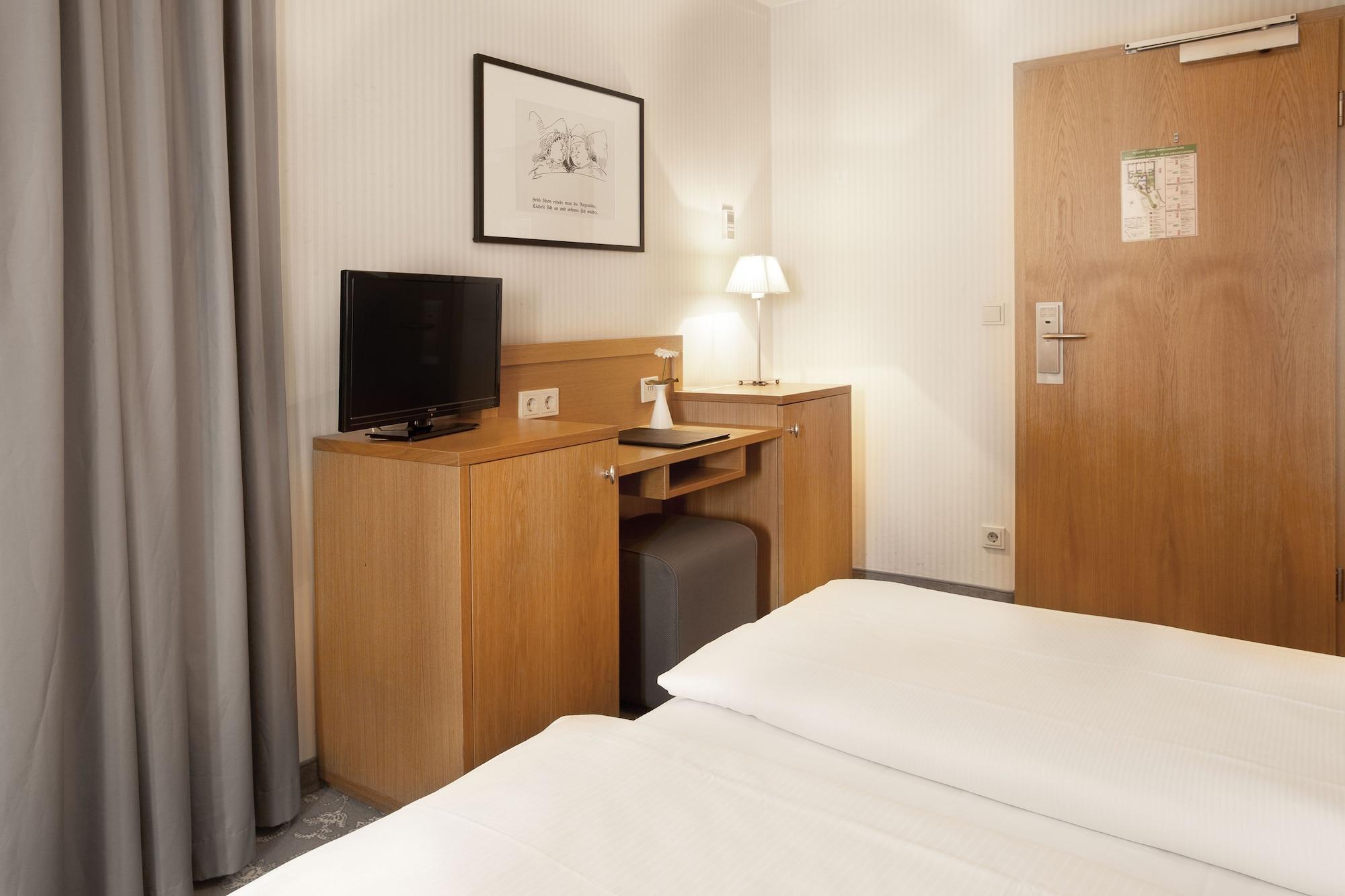 Townhouse Hotel Frankfurt pe Main Exterior foto