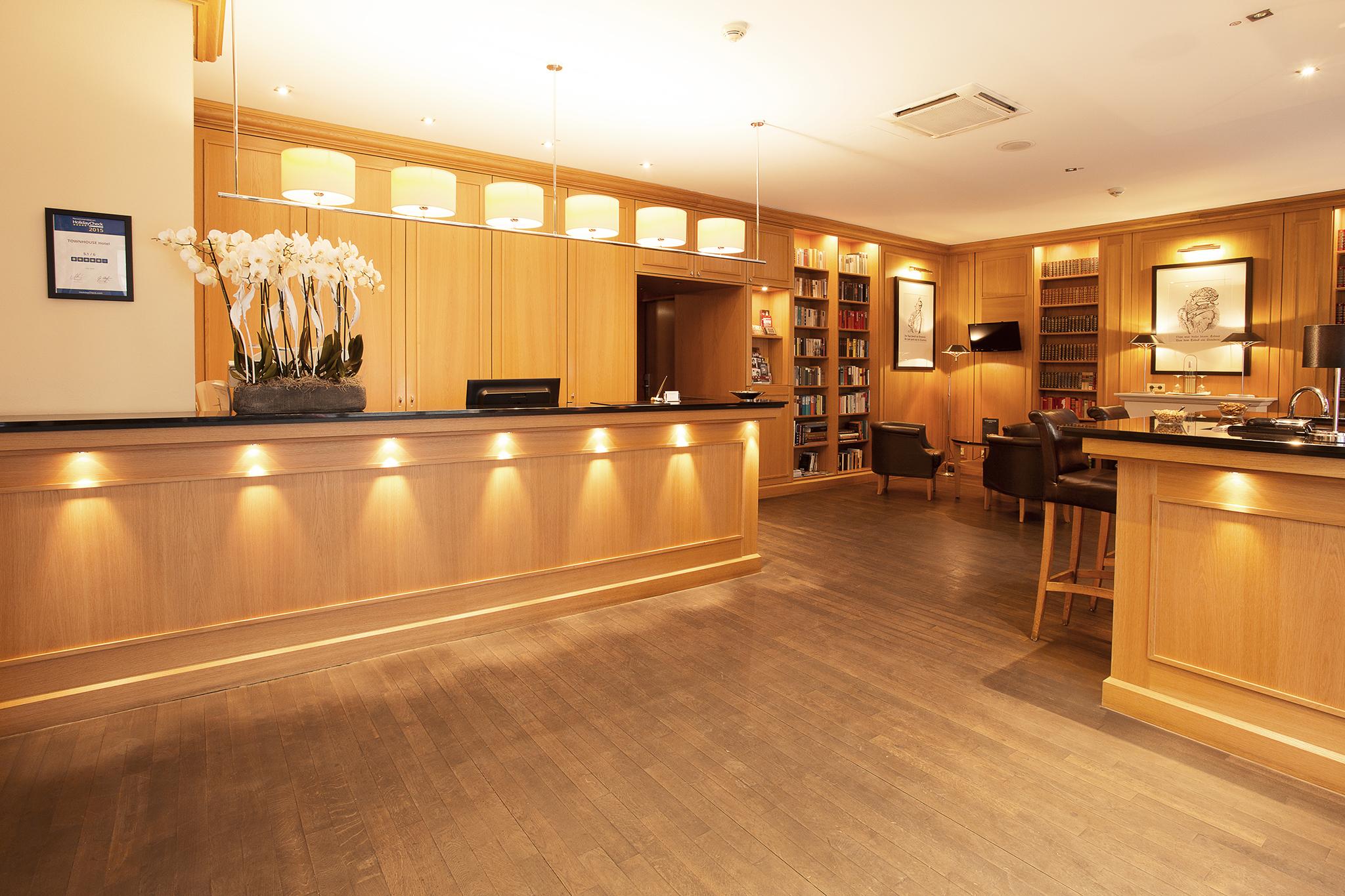 Townhouse Hotel Frankfurt pe Main Exterior foto
